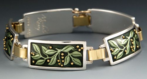 Spring Leaves and Berries Link Bracelet